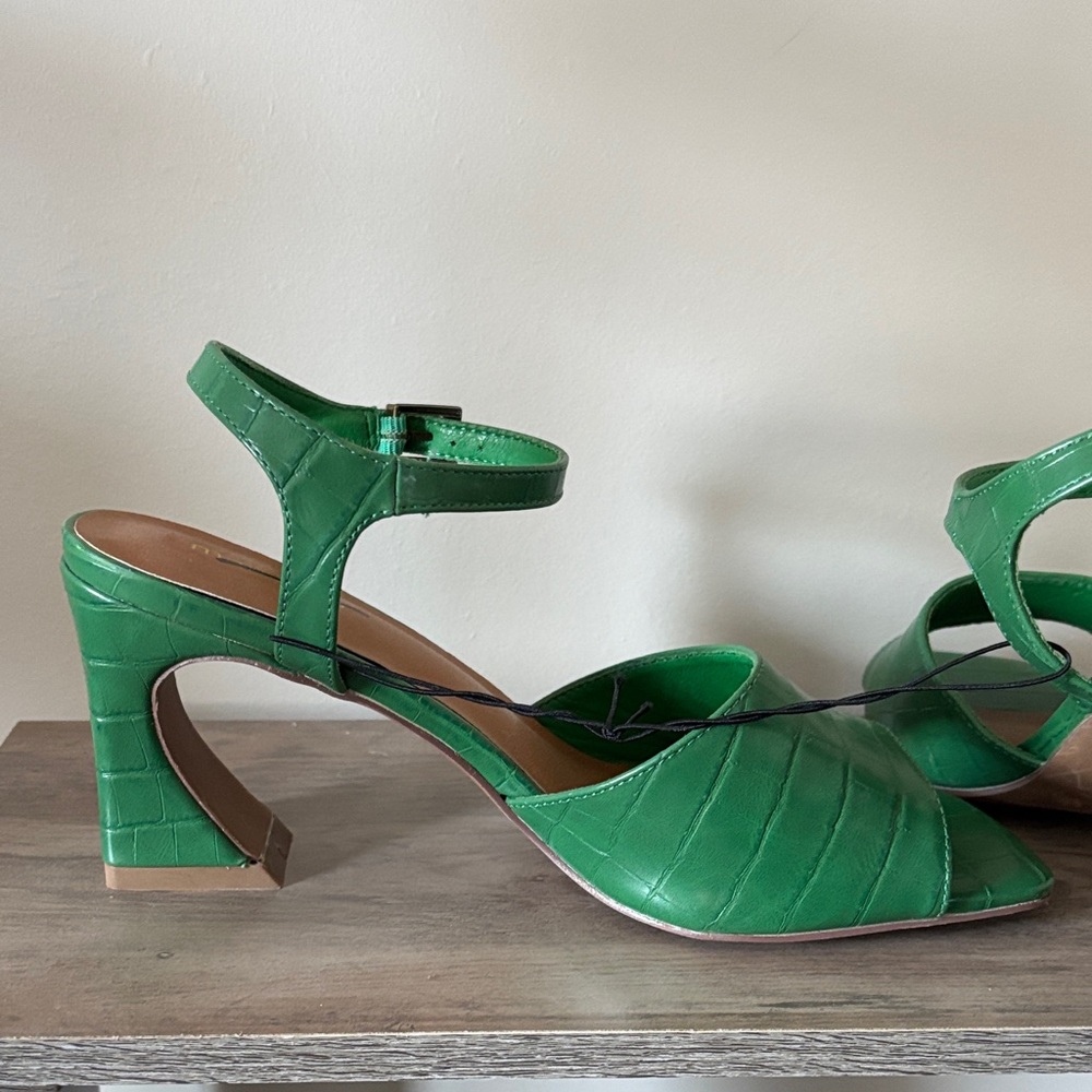 Maurices Green Croc-Embossed Block Heel Sandals - Picture 4 of 6